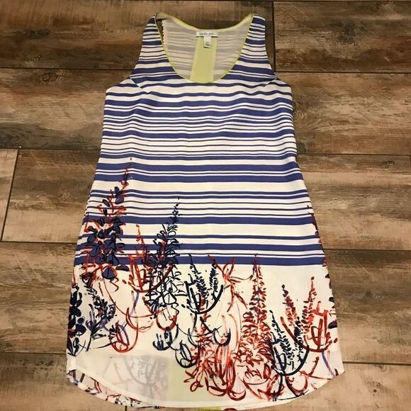 Charlie Jade - Vibrant Shift Dress (S/P) - Picture 1 of 3